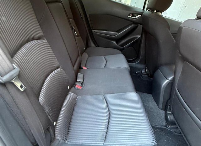 
								Mazda 3 2015 lleno									