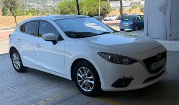 
									Mazda 3 2015 lleno								