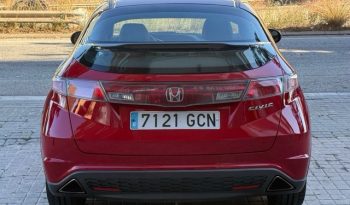 
									Honda Civic 2009 lleno								
