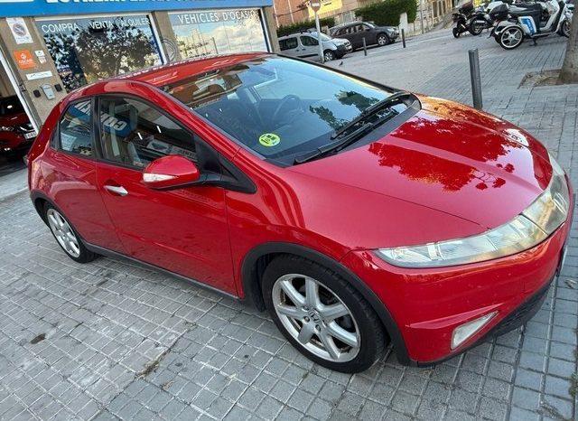
								Honda Civic 2009 lleno									