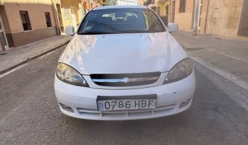 
									Chevrolet Lacetti 2011 lleno								