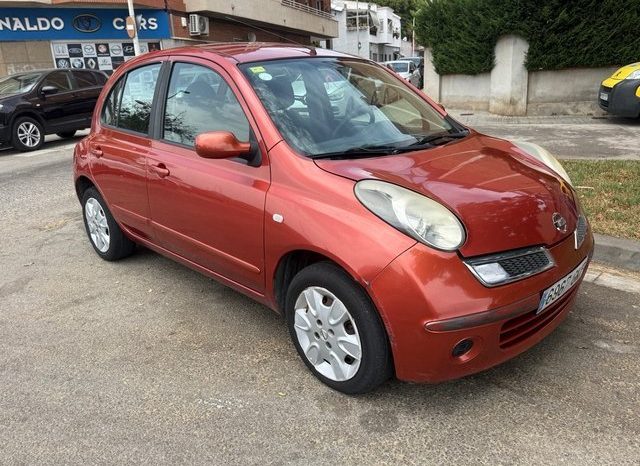 
								Nissan Micra 2010 lleno									