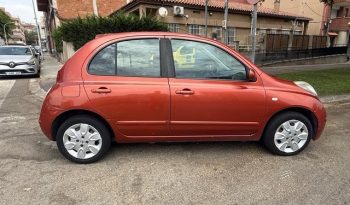 
									Nissan Micra 2010 lleno								