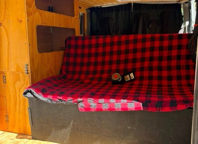 
								Nissan Primastar 2008 camperizada lleno									