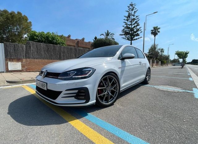 Volkswagen Golf GTI 2022