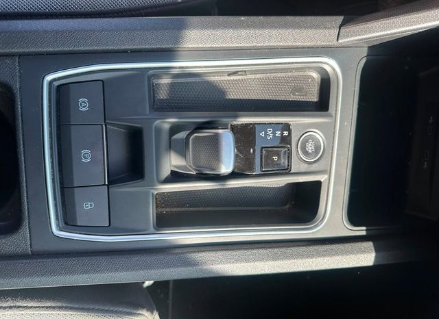 
								Seat Leon 2020 automático lleno									