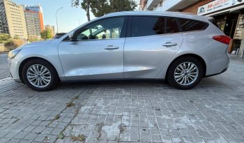 
									Ford Focus 2020 lleno								