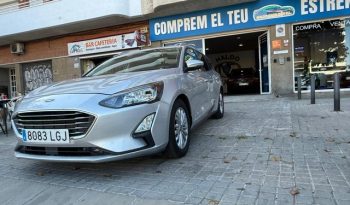 
									Ford Focus 2020 lleno								