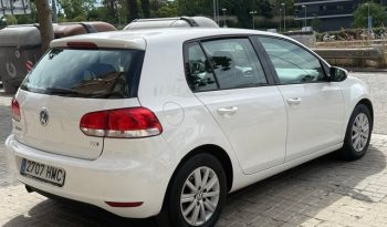 
									Volkswagen Golf 2012 lleno								