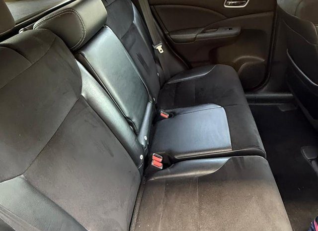 
								Honda CR-V 2015 lleno									