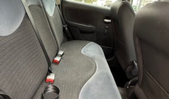 
									Citroen C3 2007 lleno								