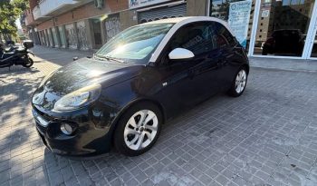 
									Opel ADAM 2015 lleno								