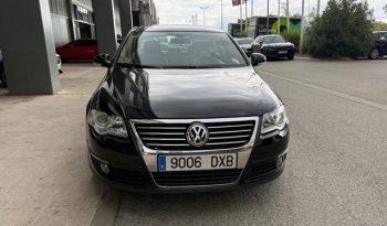 
									Volkswagen Passat 2006 lleno								