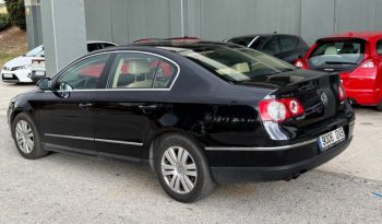
									Volkswagen Passat 2006 lleno								