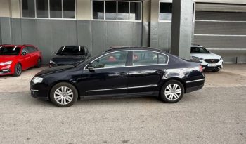 
									Volkswagen Passat 2006 lleno								
