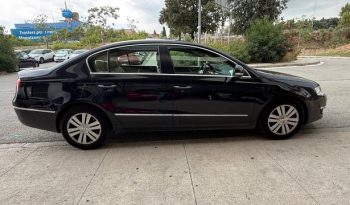 
									Volkswagen Passat 2006 lleno								
